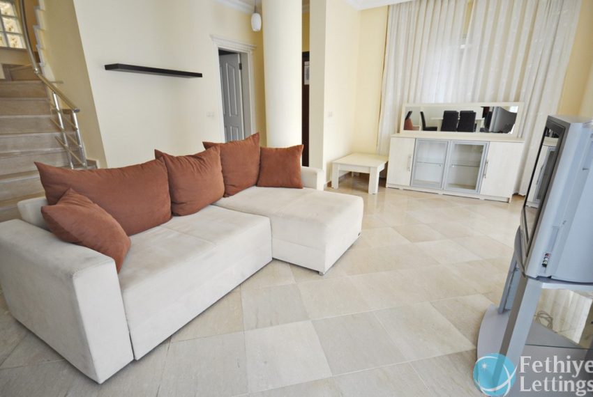Beachfront Rent 5 Bedroom Private Villa in Fethiye - Fethiye Lettings 05
