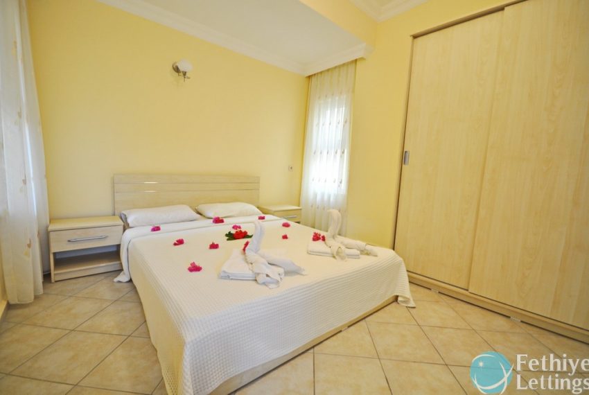 Beachfront Rent 5 Bedroom Private Villa in Fethiye - Fethiye Lettings 18