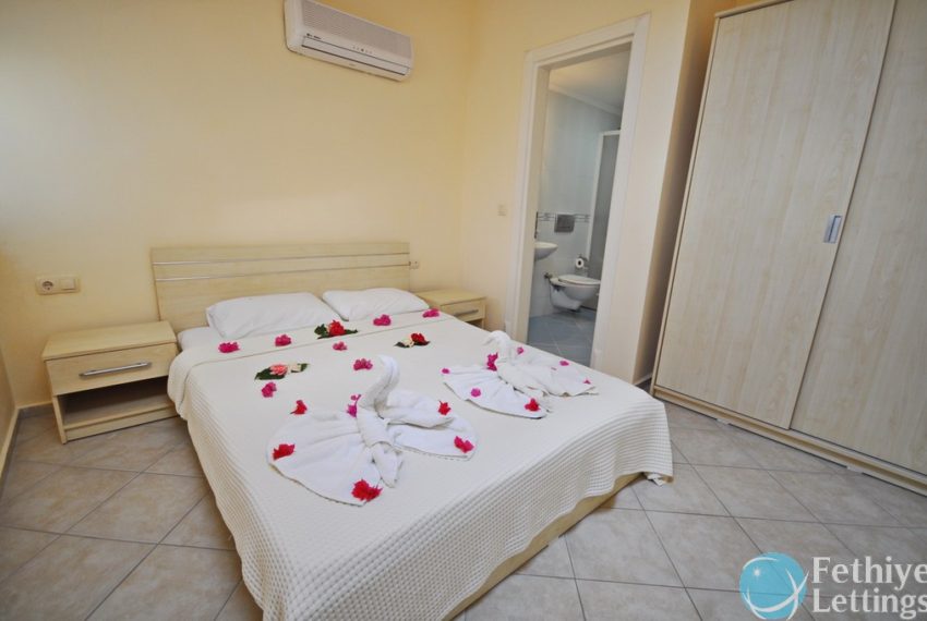 Beachfront Rent 5 Bedroom Private Villa in Fethiye - Fethiye Lettings 27