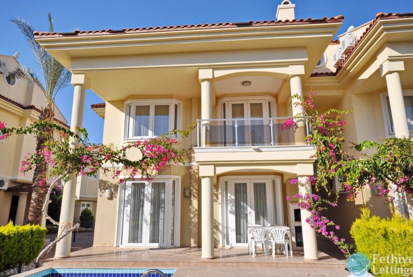 Beachfront Villa for Rent Fethiye Lettings 02